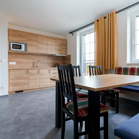 Apartment Aura Iii